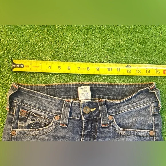 True Religion Blue Skinny Jeans with Vintage Appeal - Picture 6 of 8